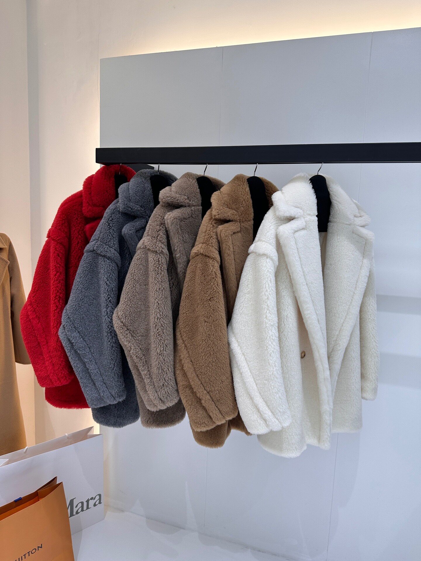 Wool Coat Peacoat - Max Kurzer Teddybär-Mantel 62% Alpaka 26%